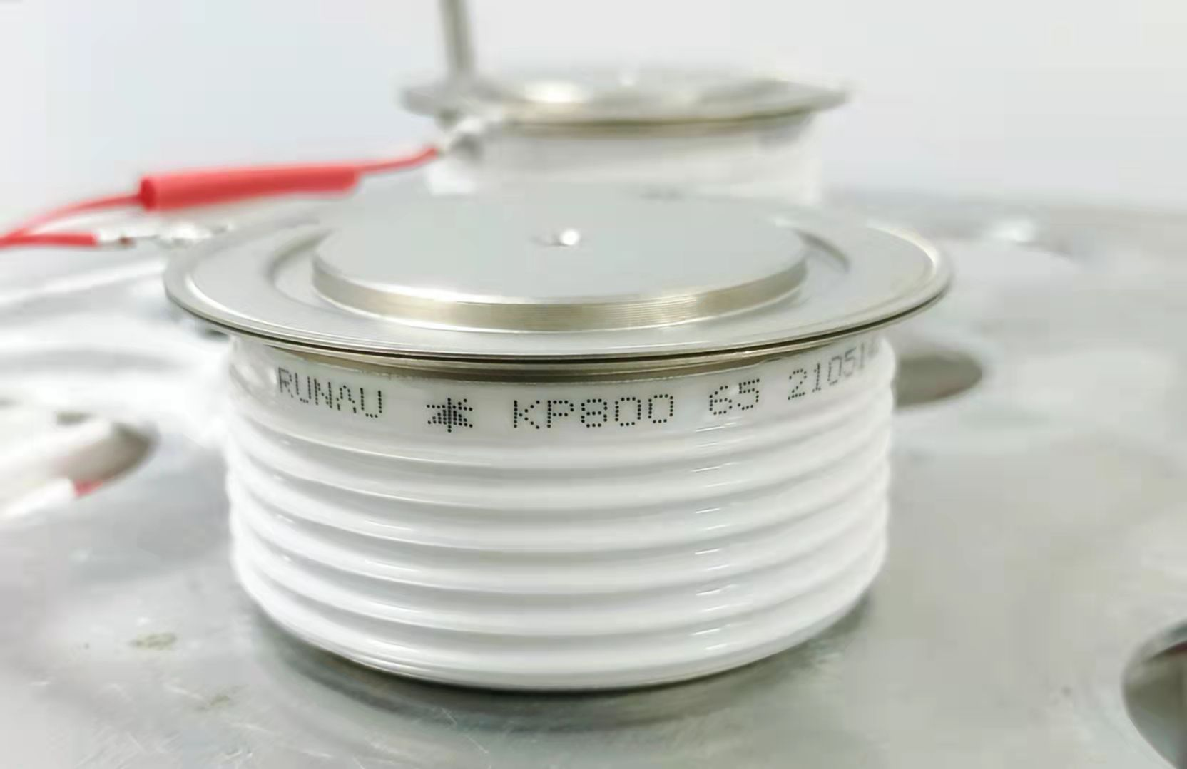 https://www.chinarunau.com/fase-control-tiristor-producto/