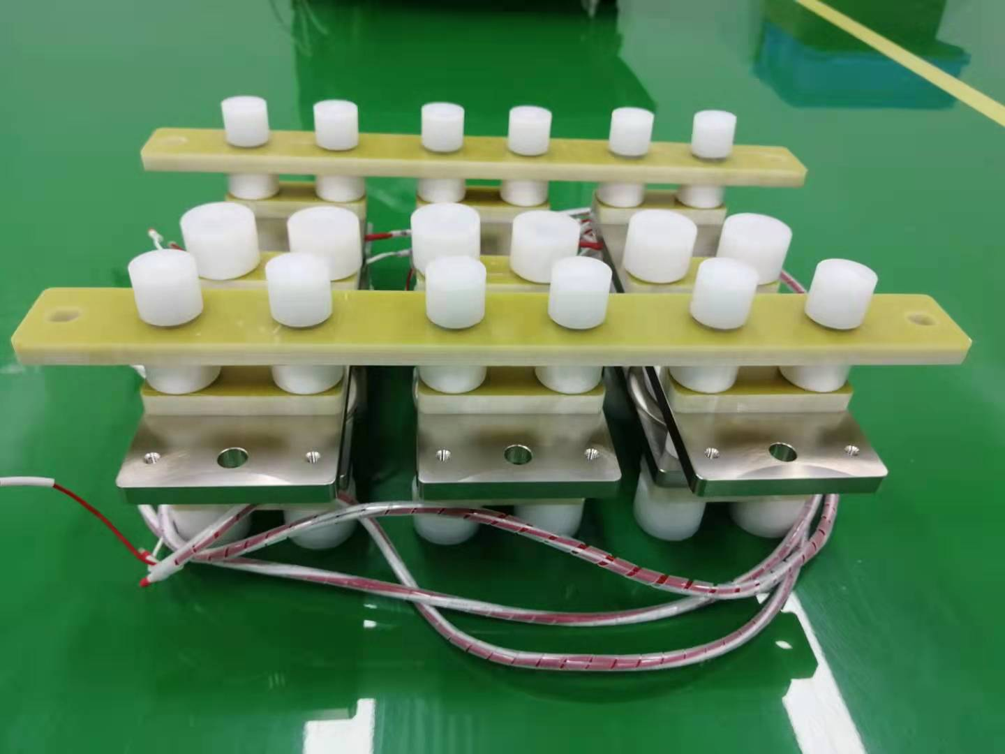 https://www.chinarunau.com/ibice-control-thyristor-product/